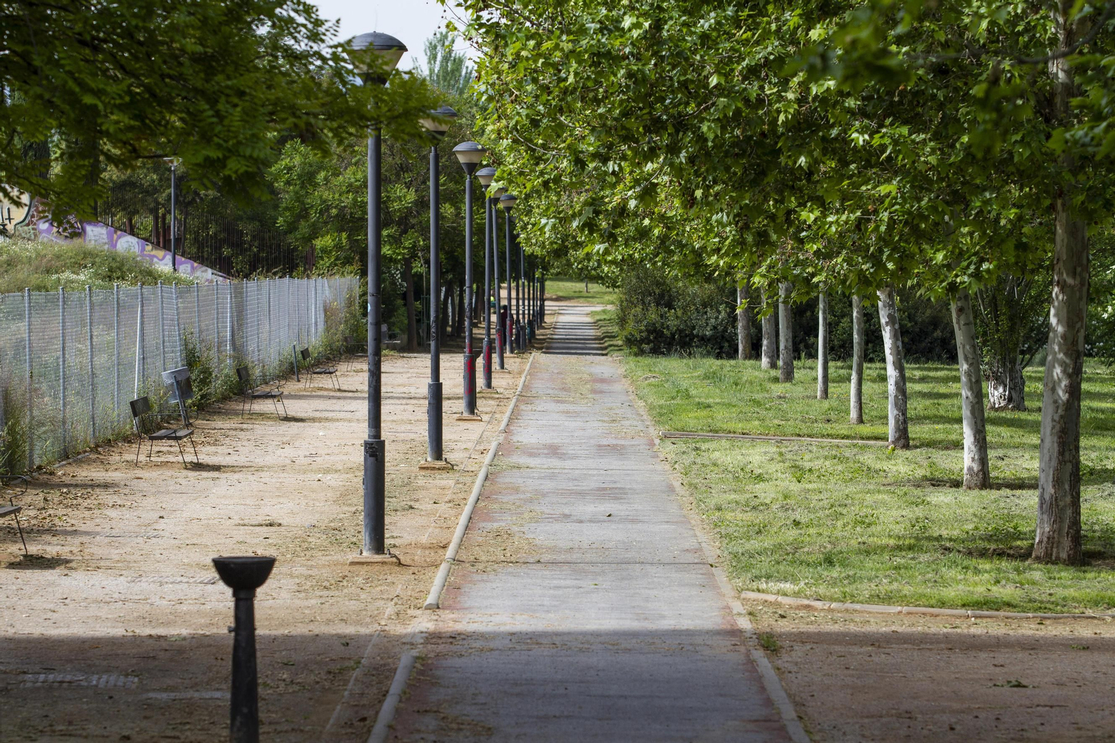 Los parques de Granada, vacíos en pleno estado de alarma