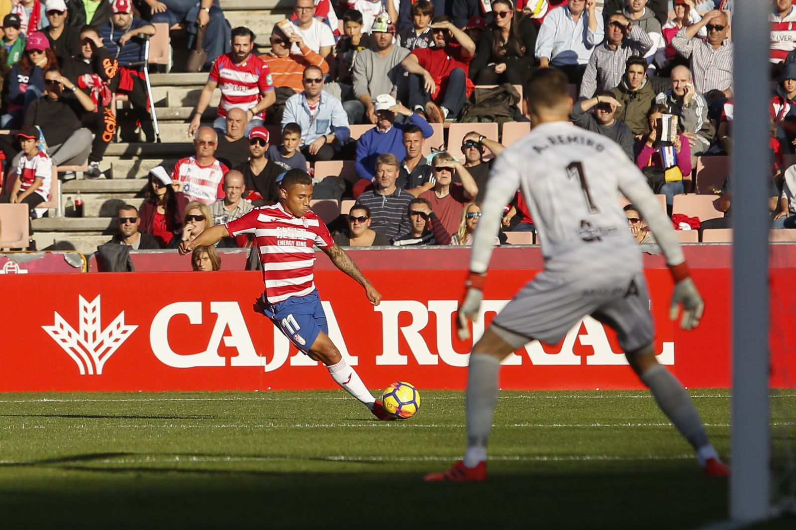 El Granada CF-Huesca, en imágenes