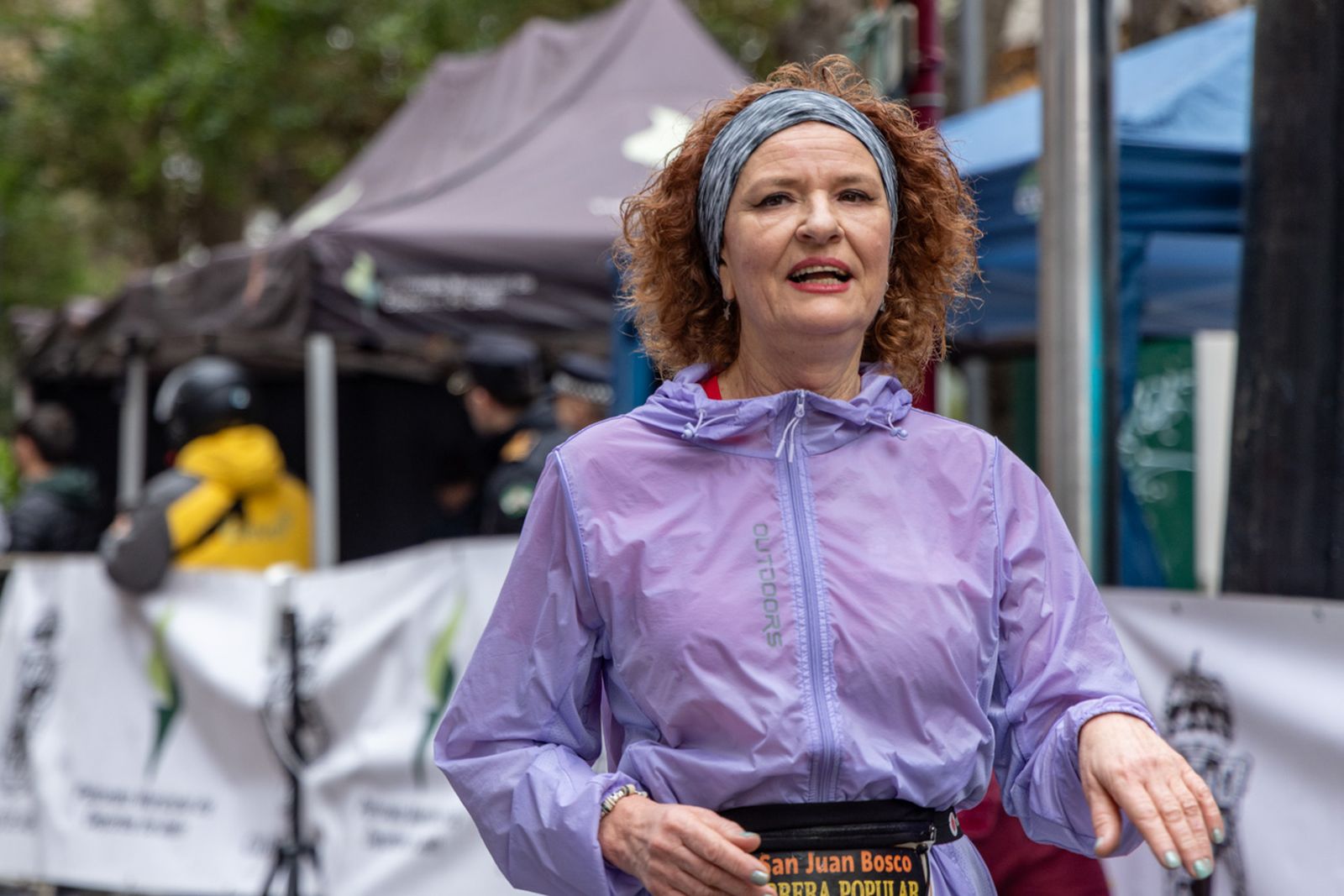En imágenes: la lluvia no frena a más de un millar de corredores en la V Carrera Popular del IES San Juan Bosco (1)