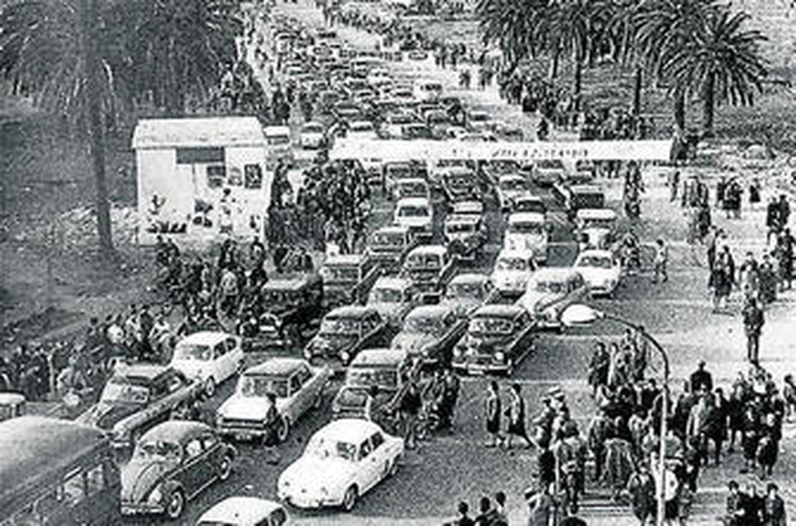 1961 Tragedia en Sevilla al caer el avión de la operación clavel