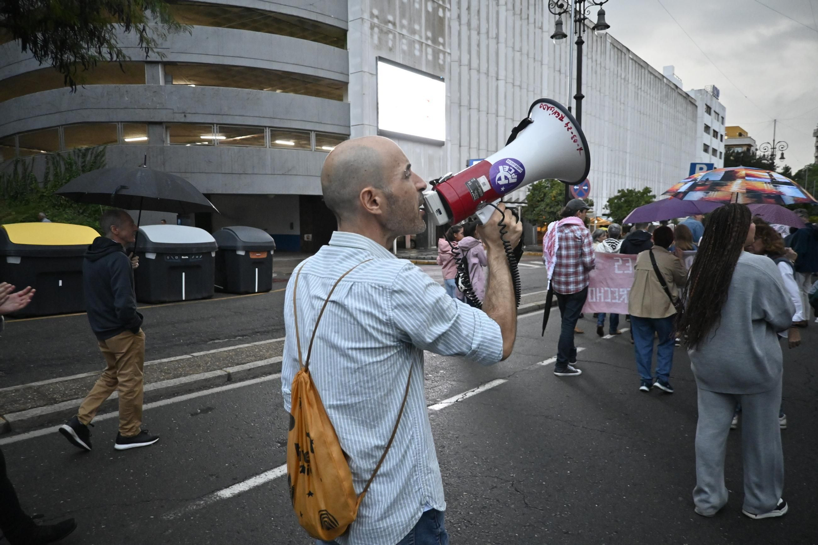 Las mejores imágenes de la manifestación por la sanidad en Huelva