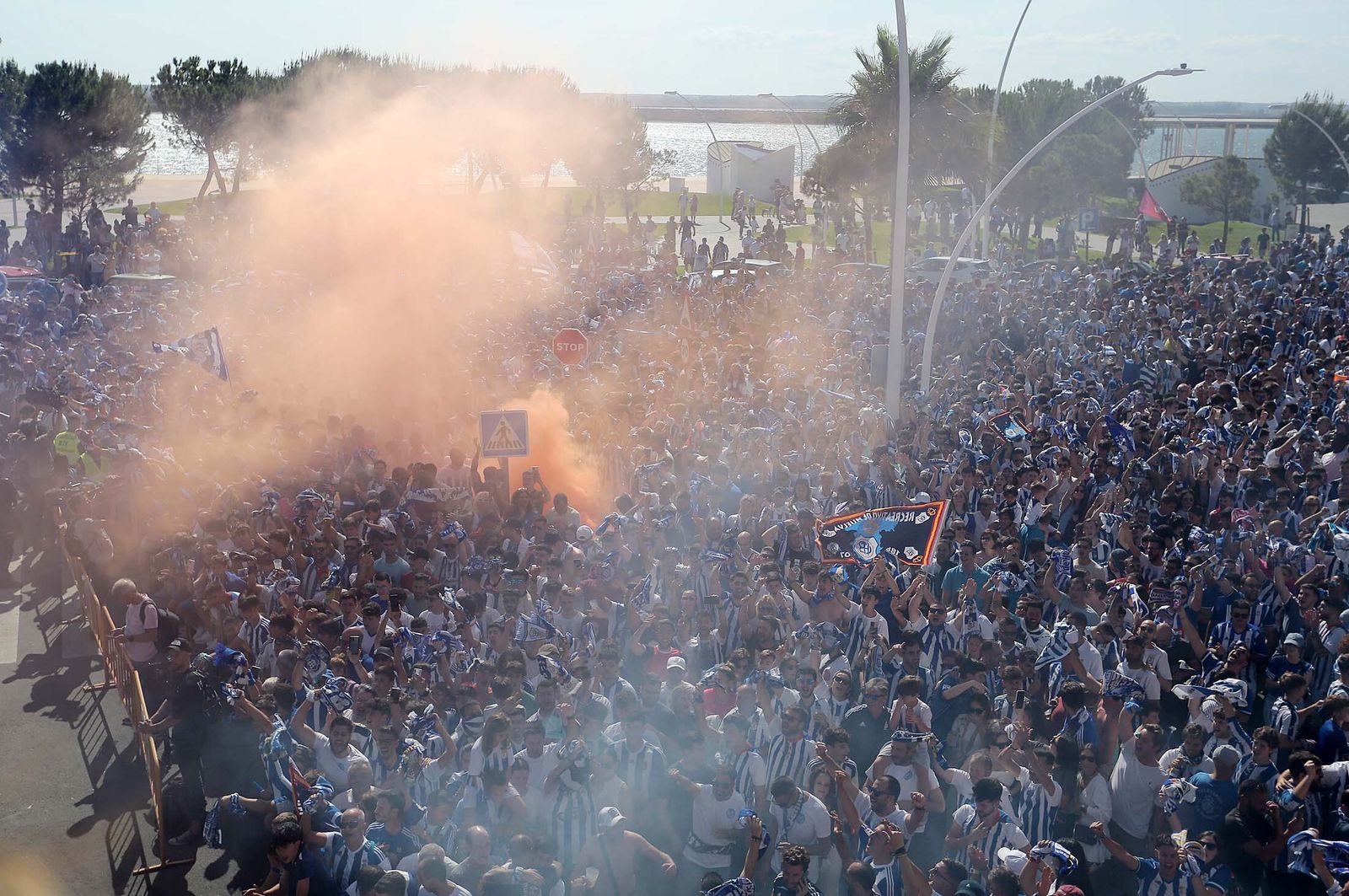 Imágenes del ascenso del Recreativo de Huelva contra el Cacereño