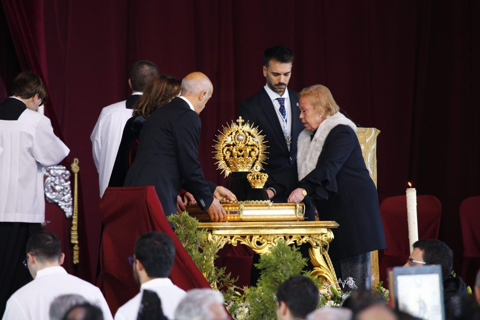 Coronación canónica de la Virgen de Luna