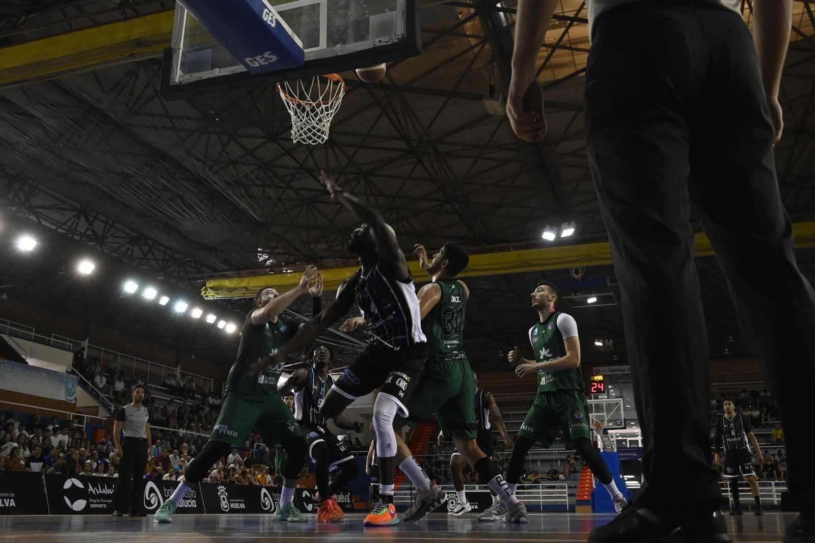 2 Jornada de la fase final de ascensos a LEB Plata entre el Huelva Comercio y el Ucoga Seguros Chantada