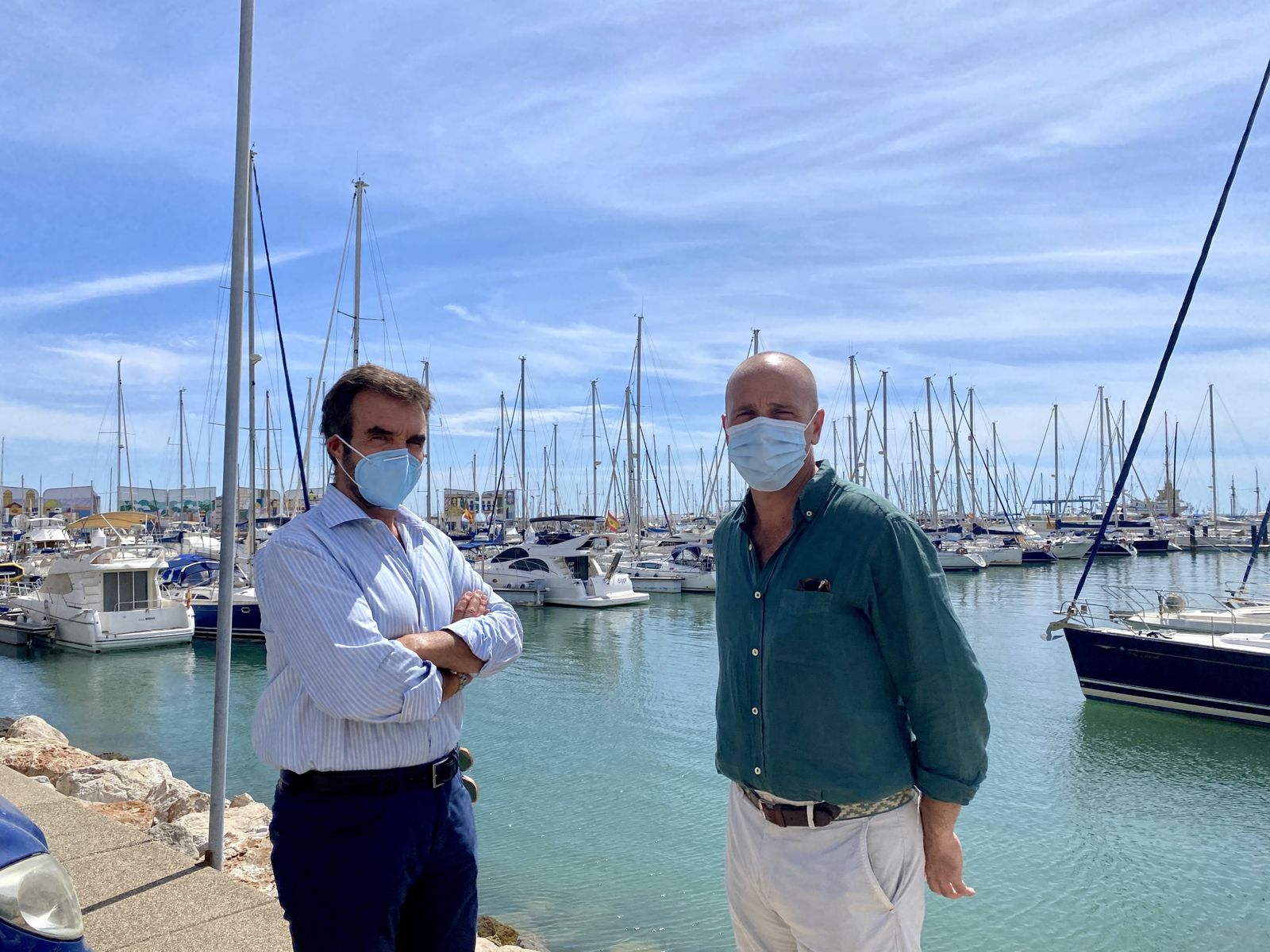 Millán Alegre, con Enrique López - Bosch.