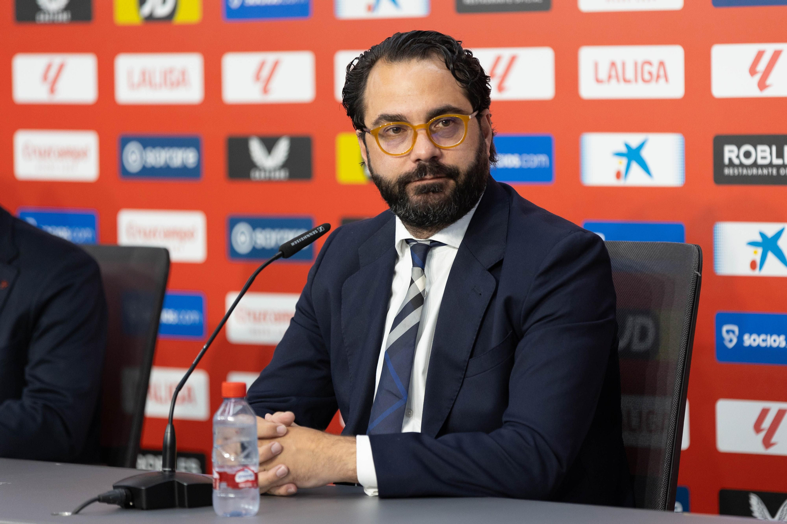 Las fotos de la presentación de García Pimienta en el Sevilla