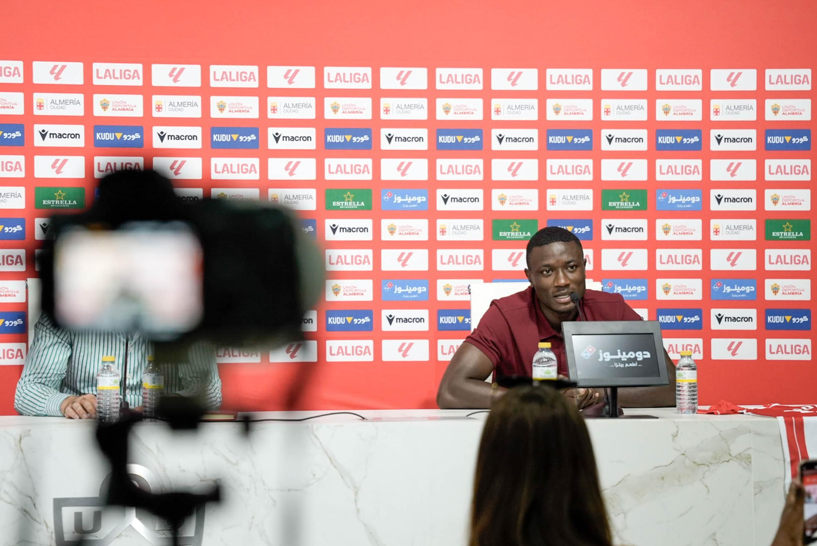 Soko y Dzodic como nuevos futbolistas de la UD Almería