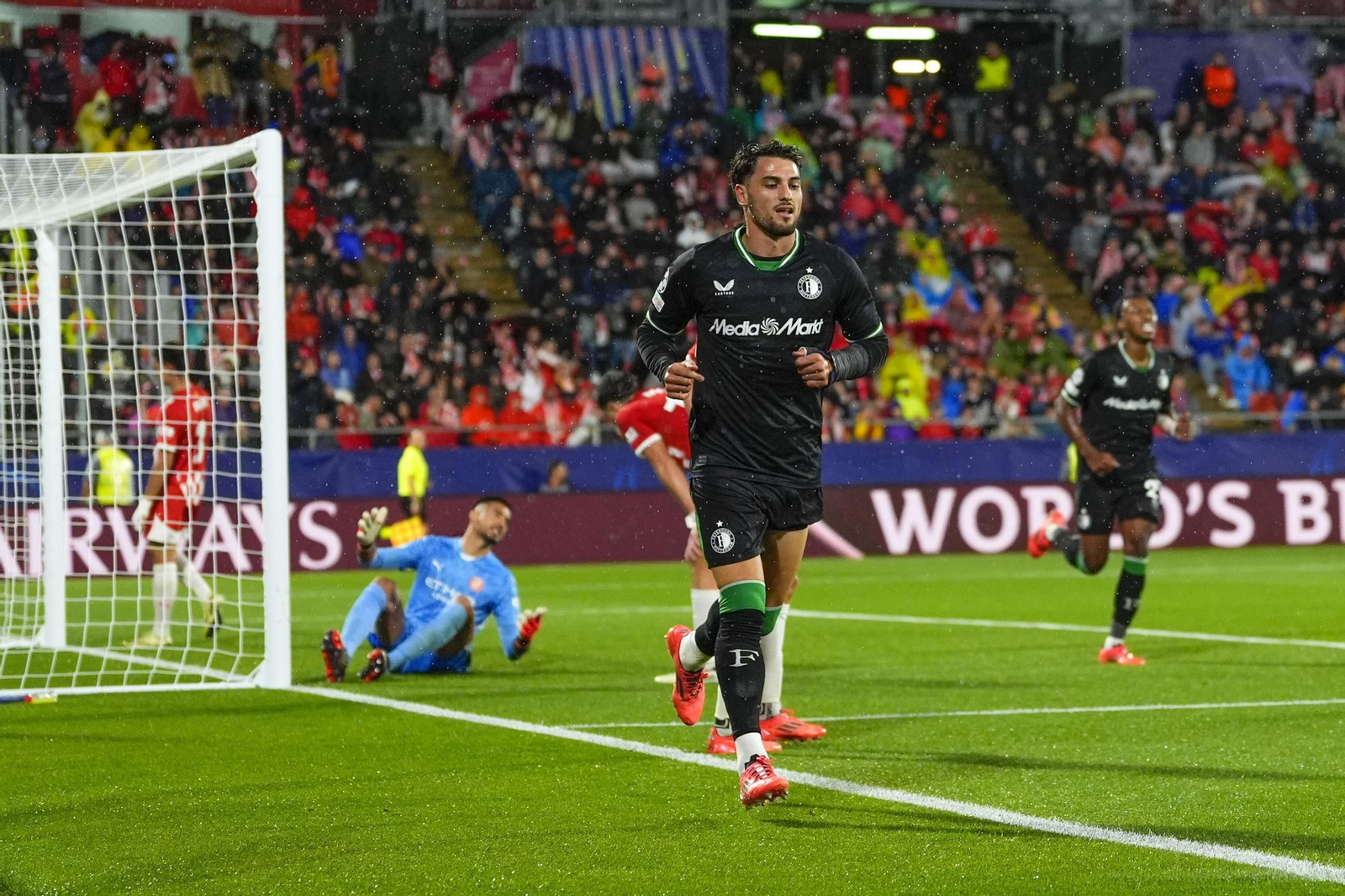 El Girona-Feyenoord de la Champions League, en fotos