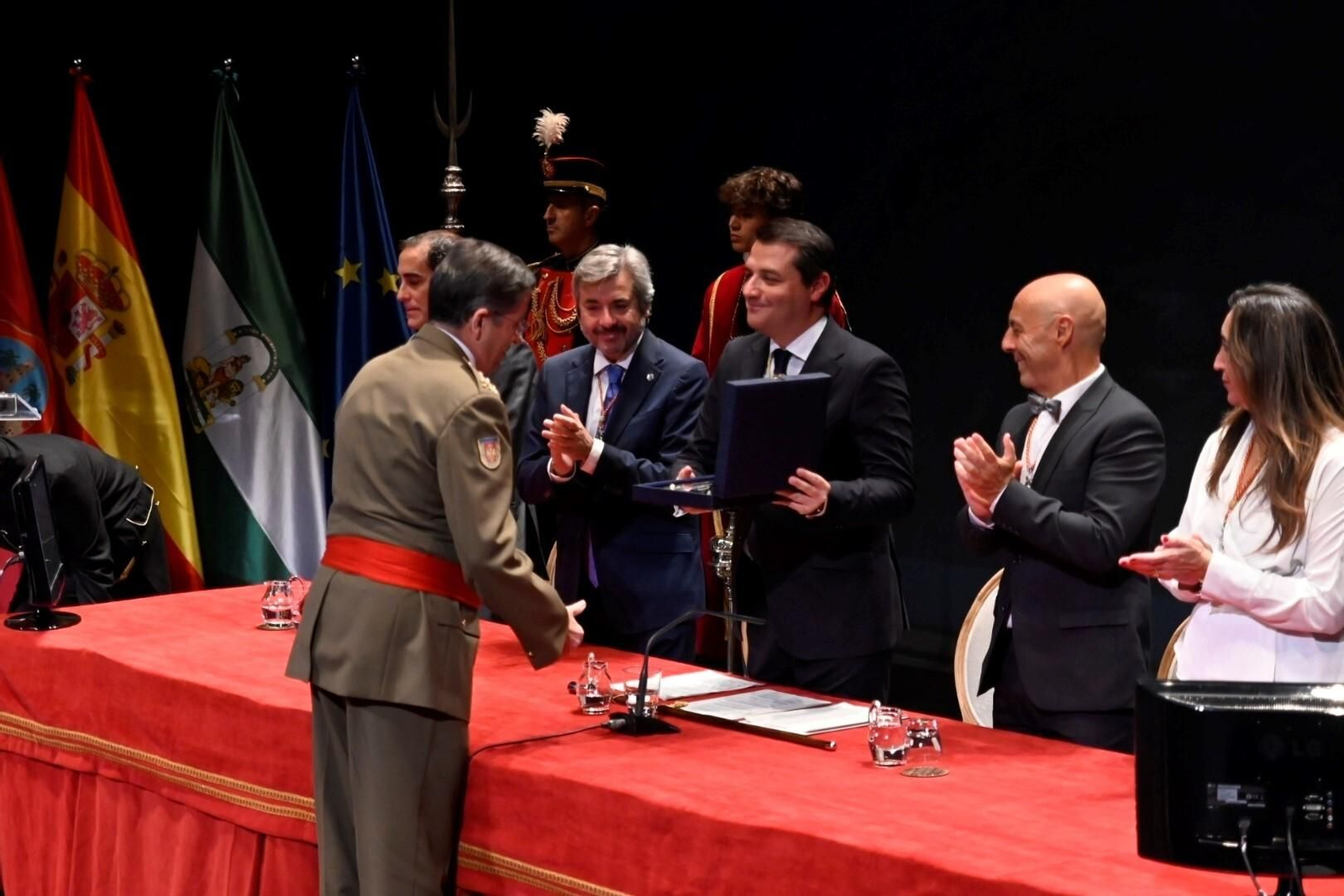 Las imágenes de la entrega de las Medallas de la Ciudad de Córdoba Las imágenes de la entrega de las Medallas de la Ciudad de Córdoba