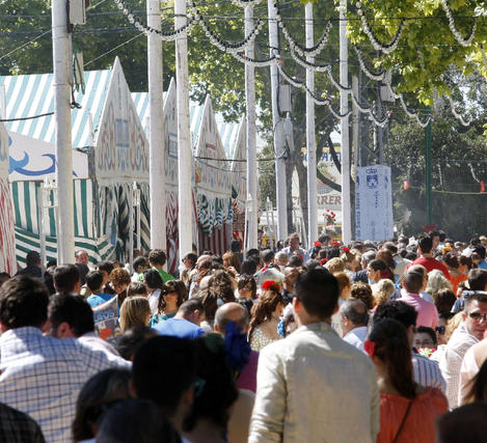 Una de las calles del recinto de Las Banderas.

Foto: Fito Carreto