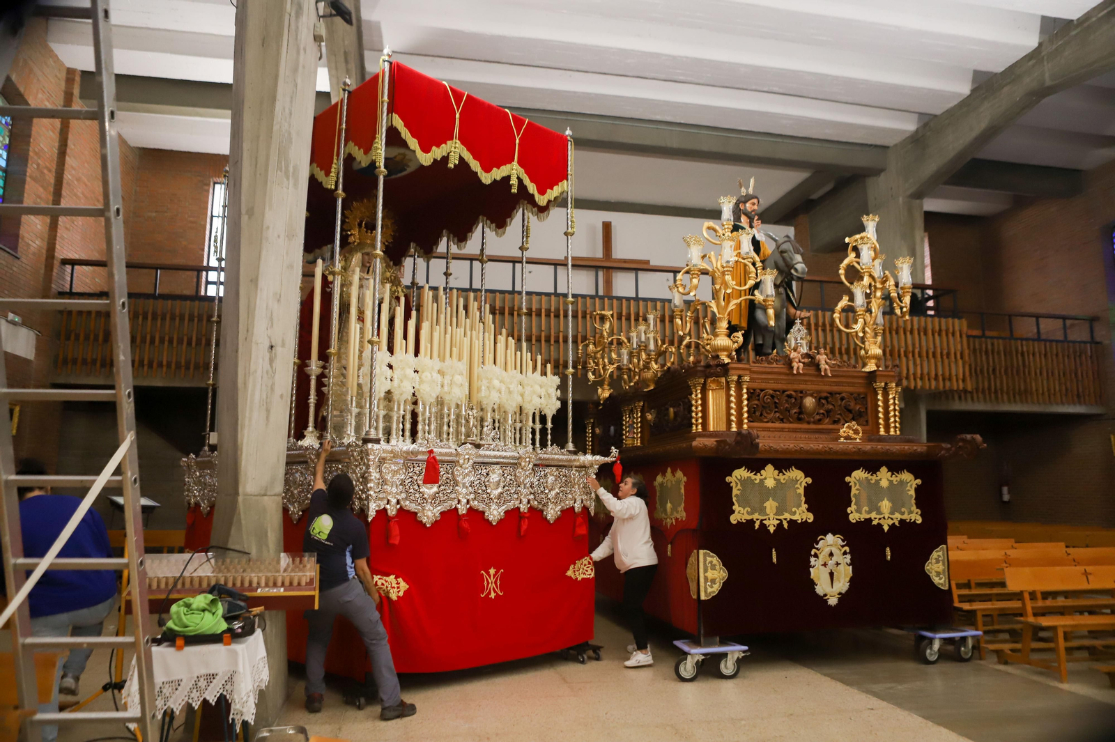 Fotos de los preparativos de la Semana Santa en Algeciras
