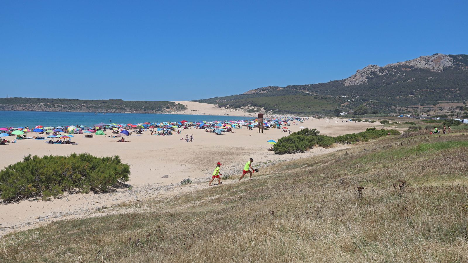 Restricciones de acceso a la playa de Bolonia