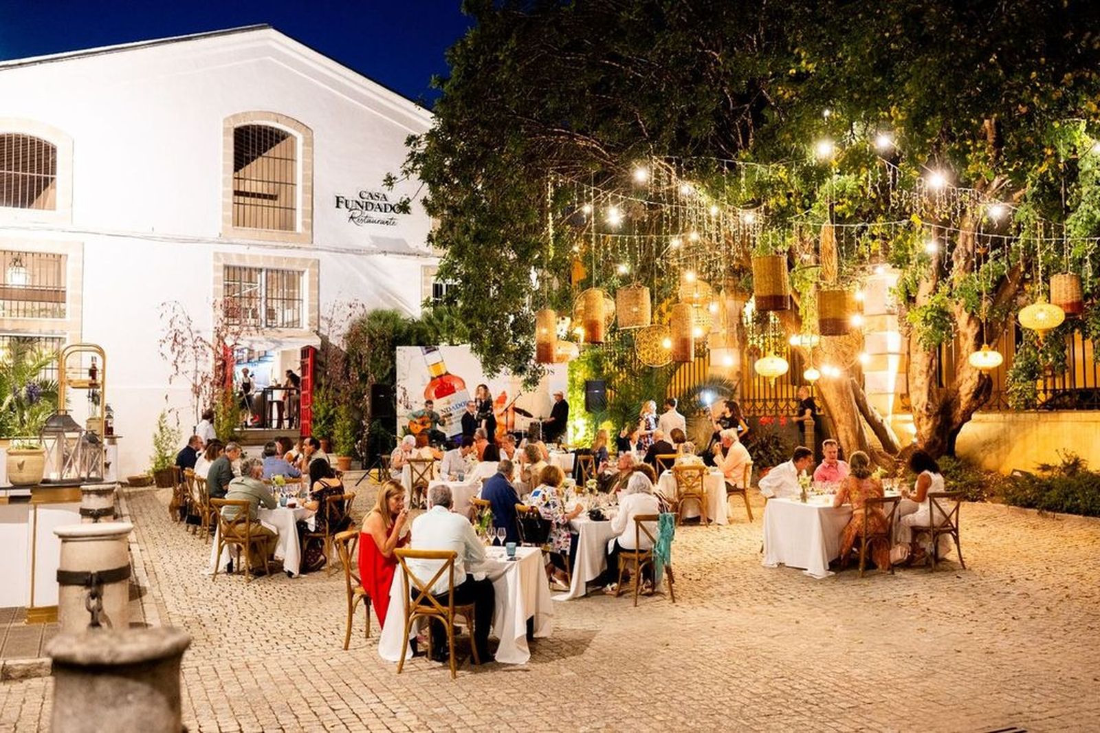 Imagen del restaurante de la bodega Fundador.