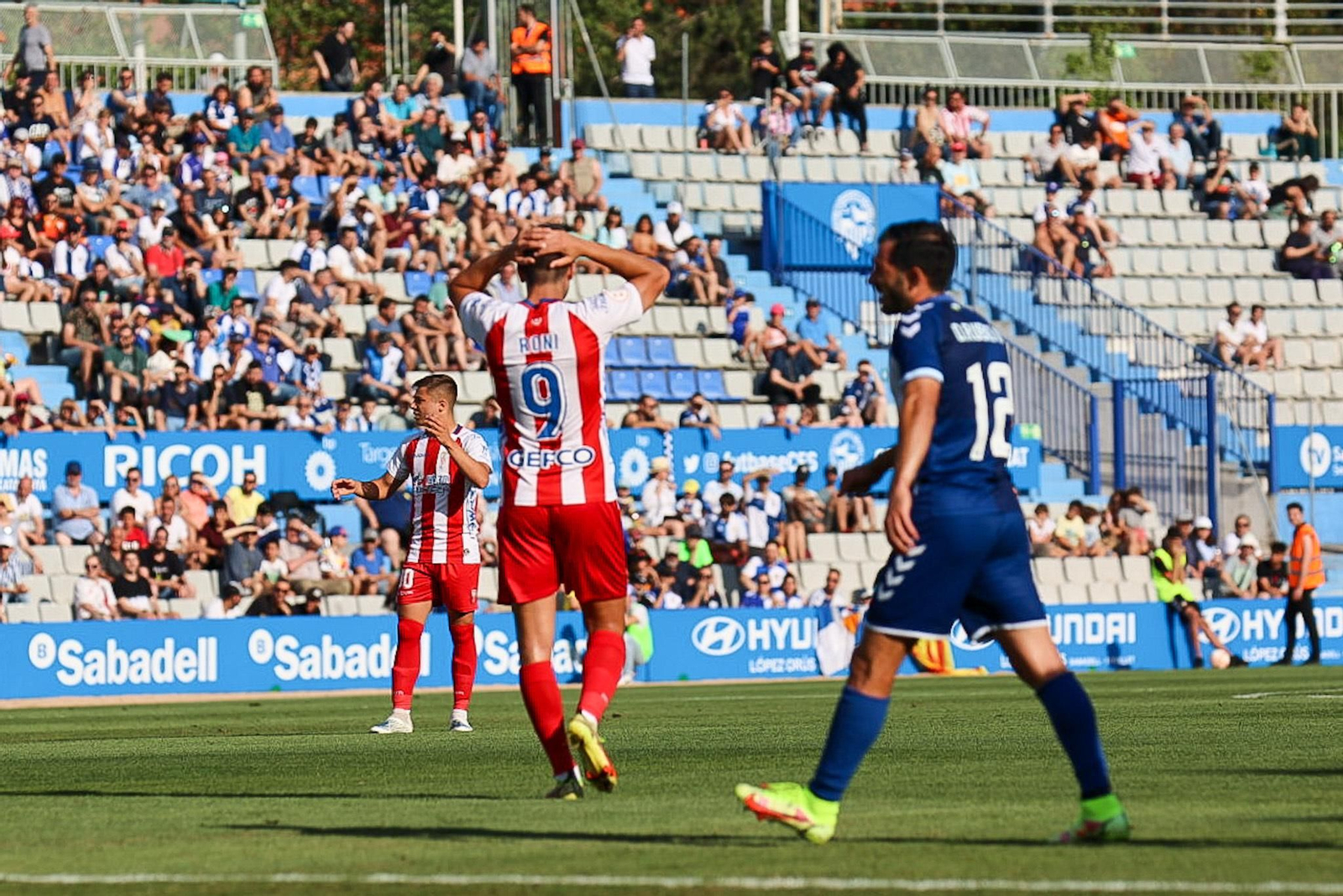 Las mejores fotos del Sabadell - Algeciras CF