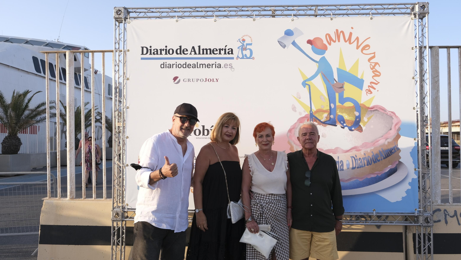 Imágenes de los asistentes a la Gala 15 Aniversario Diario de Almería