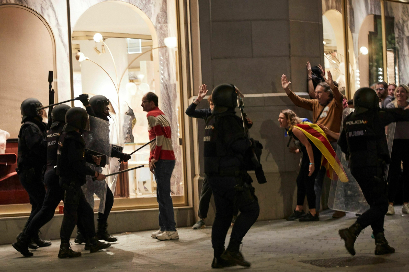 Los graves disturbios en Cataluña