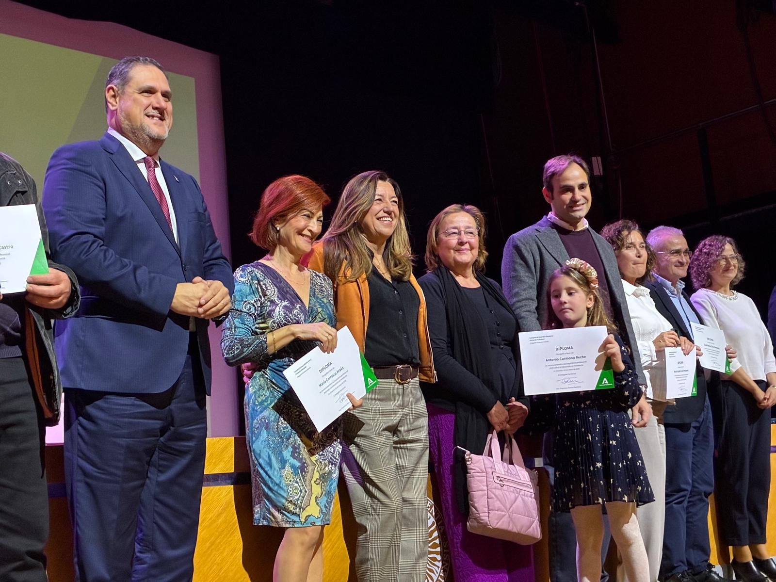 Homenaje a los docentes jubilados que ha tenido lugar en el Paraninfo de la Universidad de Almería