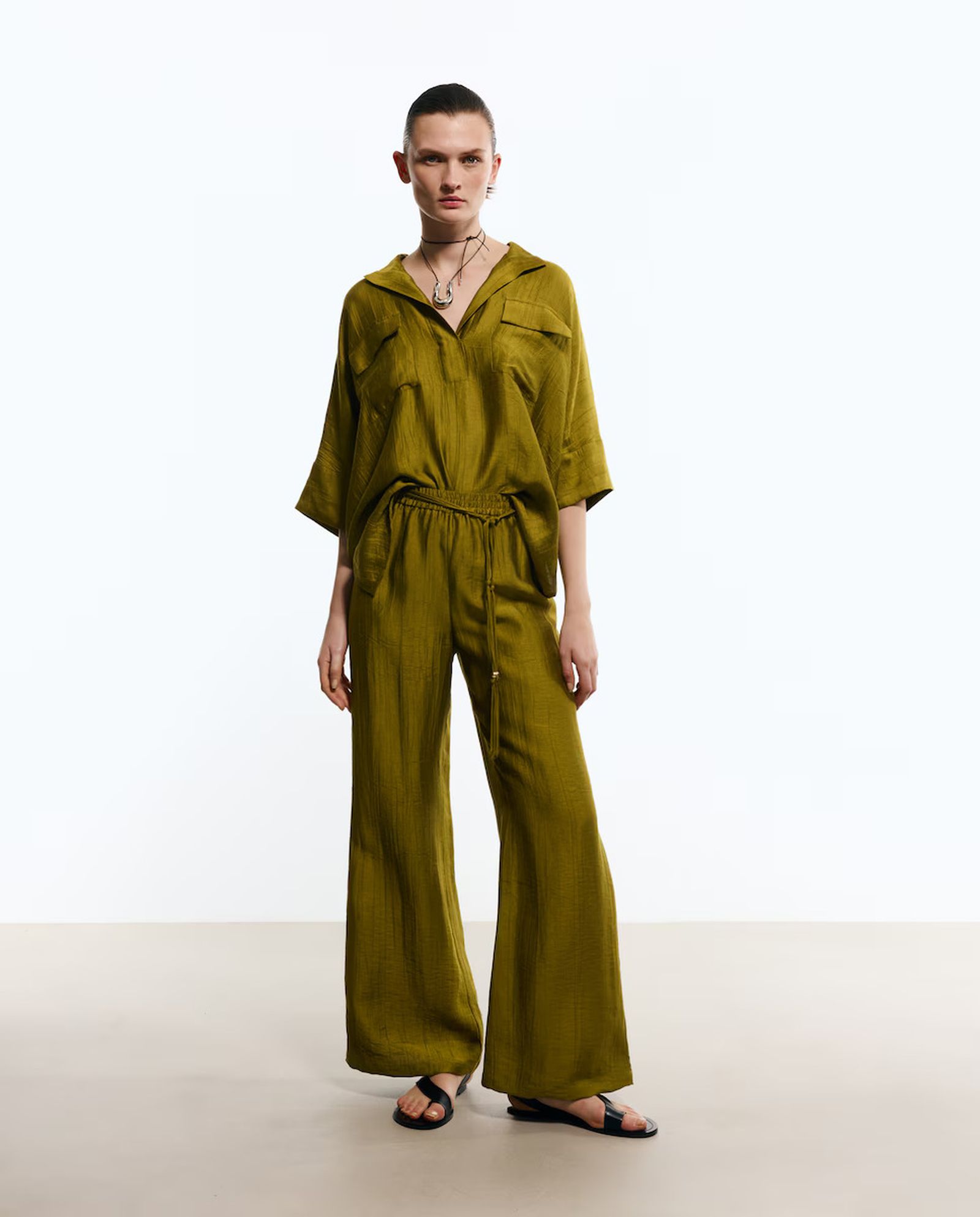 Pantalón ancho de mujer Woman Limited El Corte Inglés (Verde oscuro)