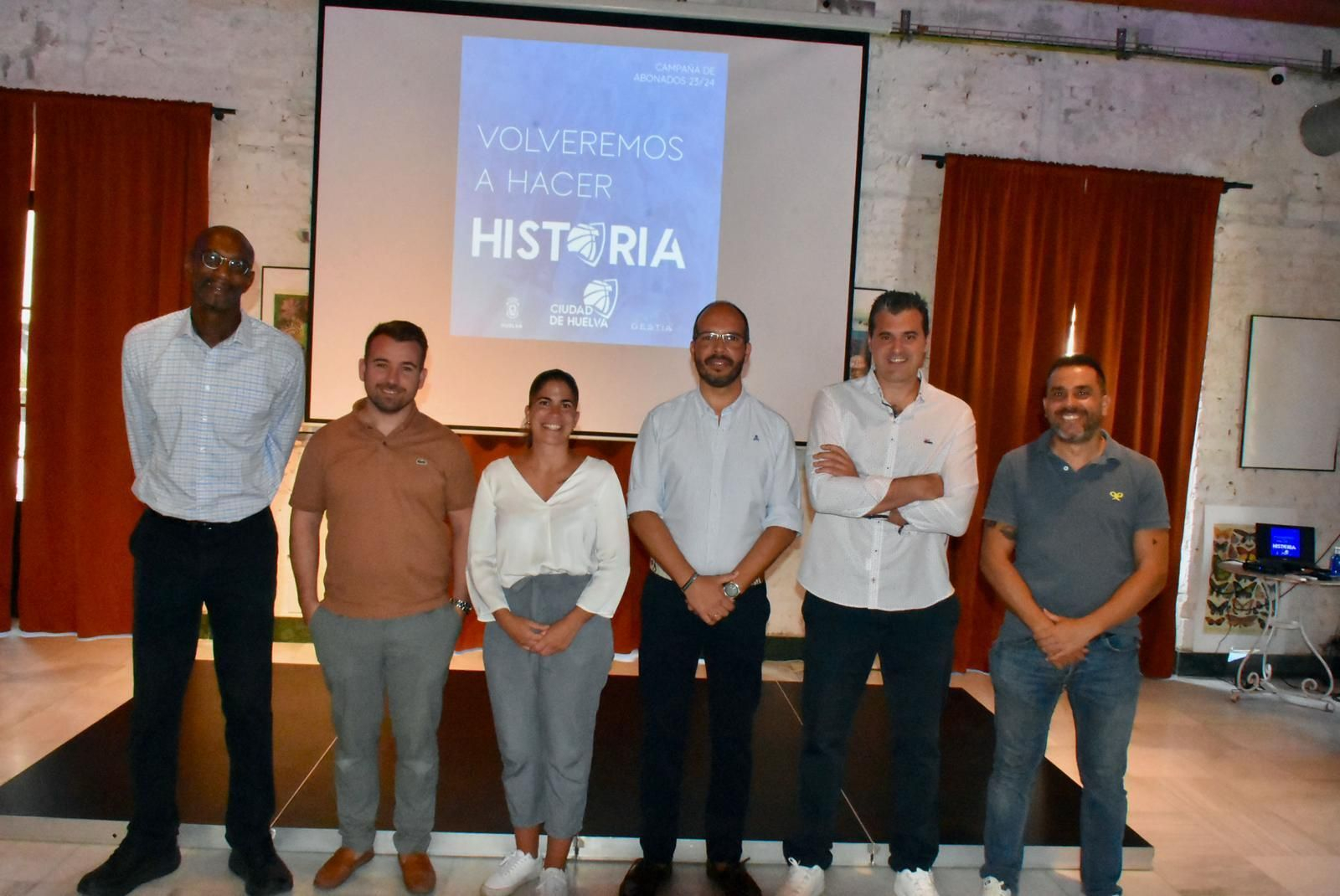 Presentación de la campaña de abonados del Ciudad de Huelva.