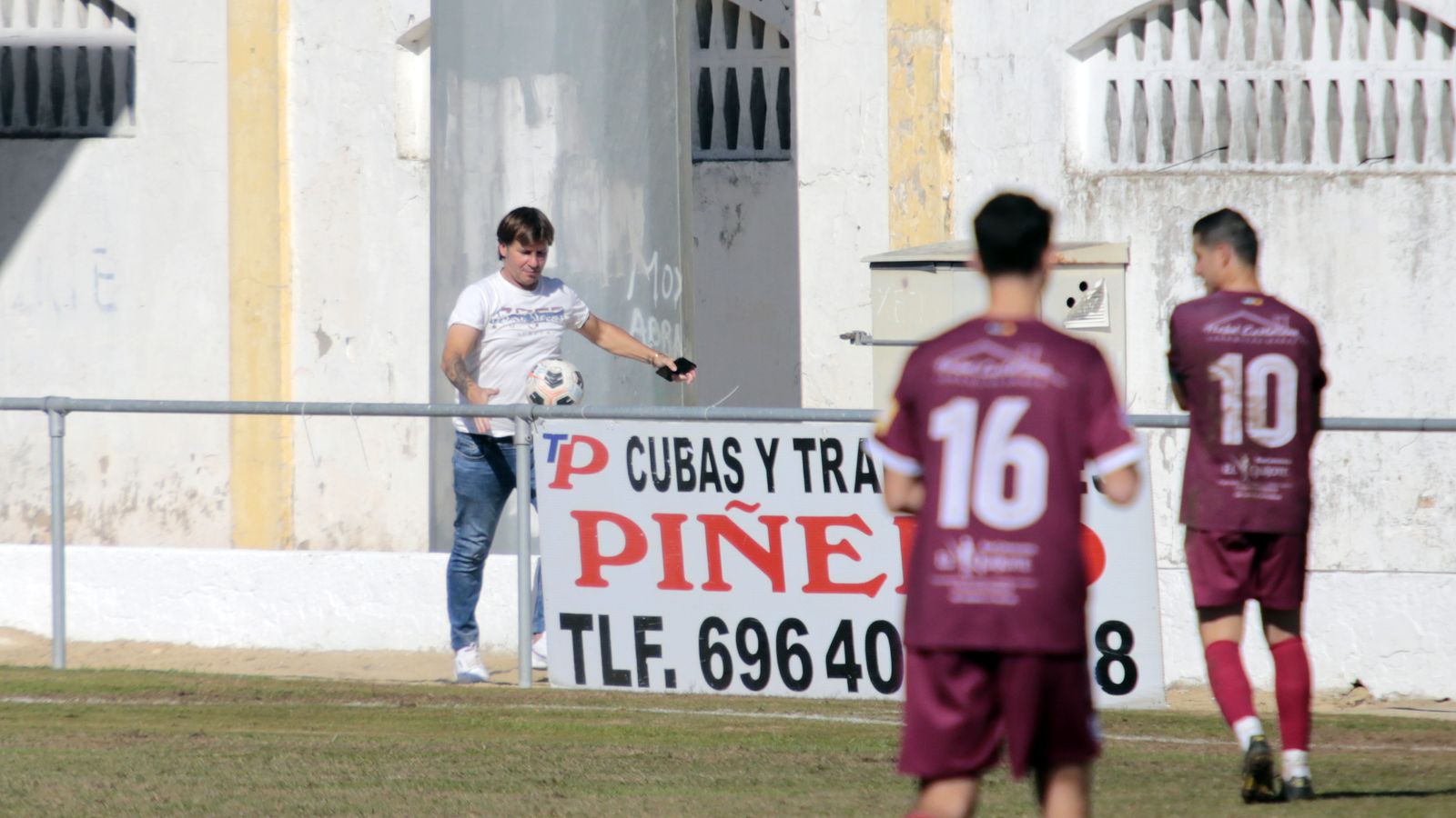 Imágenes del Jerez Industrial contra el Arcos CF en el Pedro S. Garrido