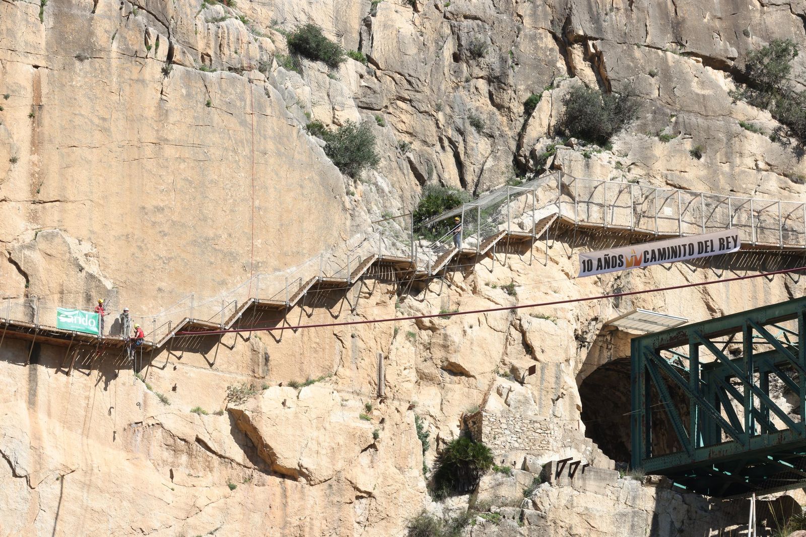 Comienzan las obras de ampliación del Caminito del Rey, en imágenes