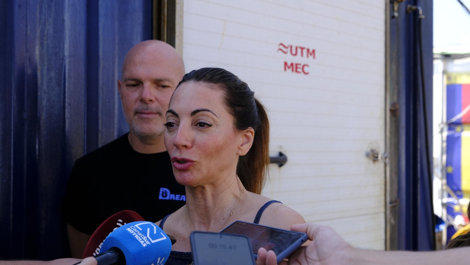 El buque oceoanográfico Sarmiento de Gamboa visita Almería, en imágenes