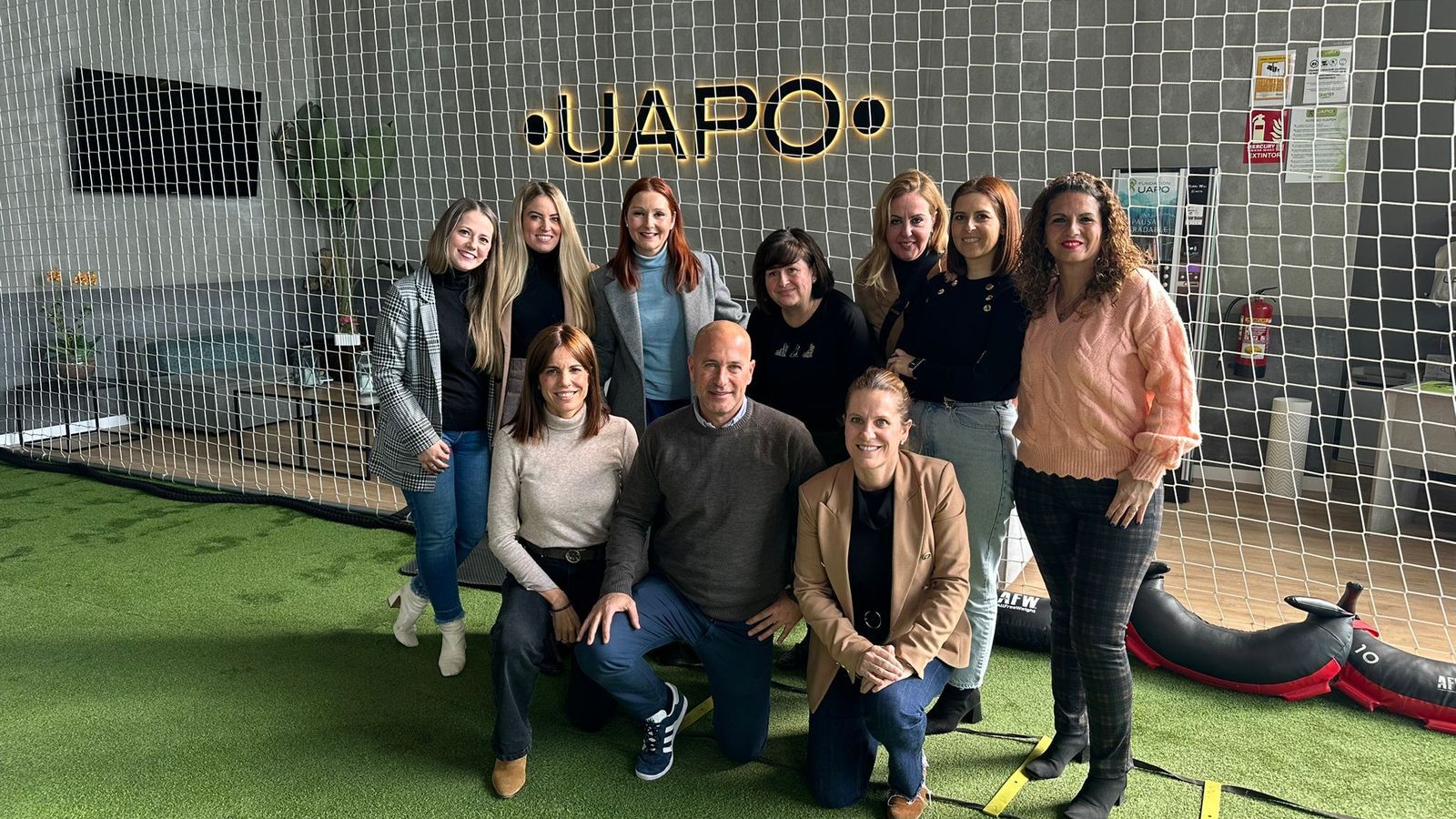 Las integrantes de Montalvo Grupo Inmobiliario pudieron conocer las instalaciones de la UAPO.