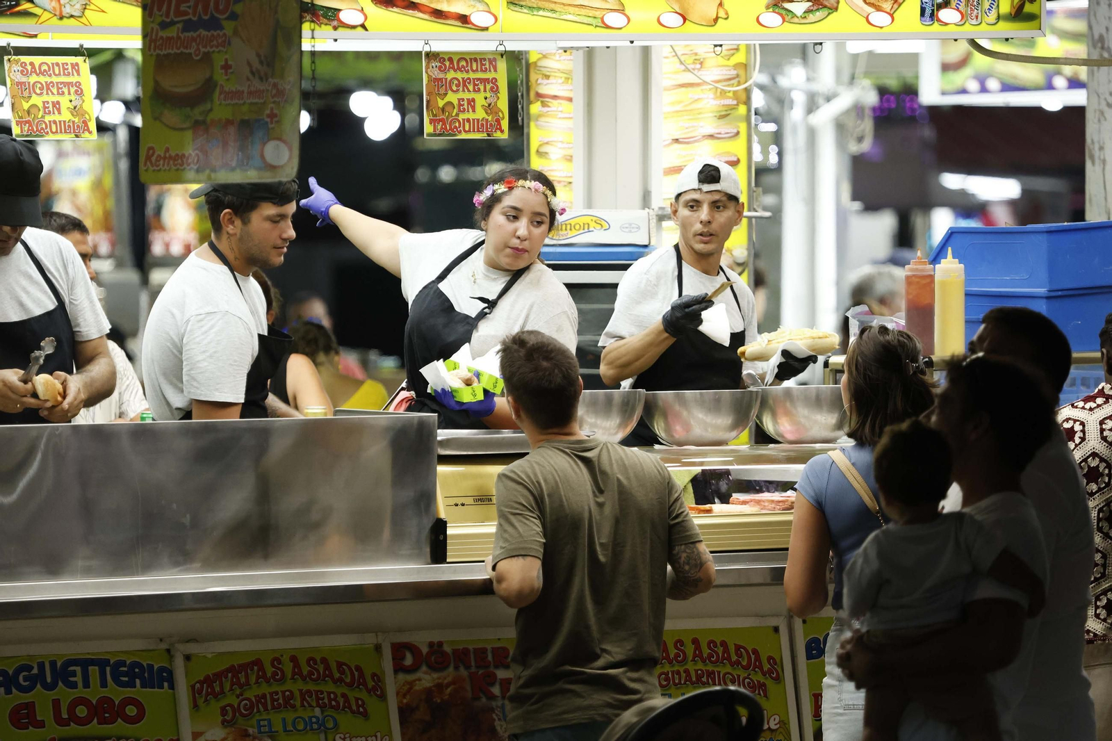 Búscate en las fotos del jueves de la Feria de La Línea