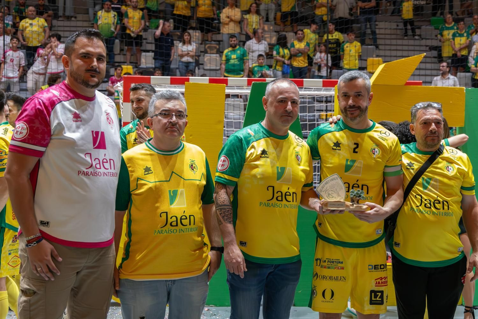 El homenaje a Mauricio, en imágenes