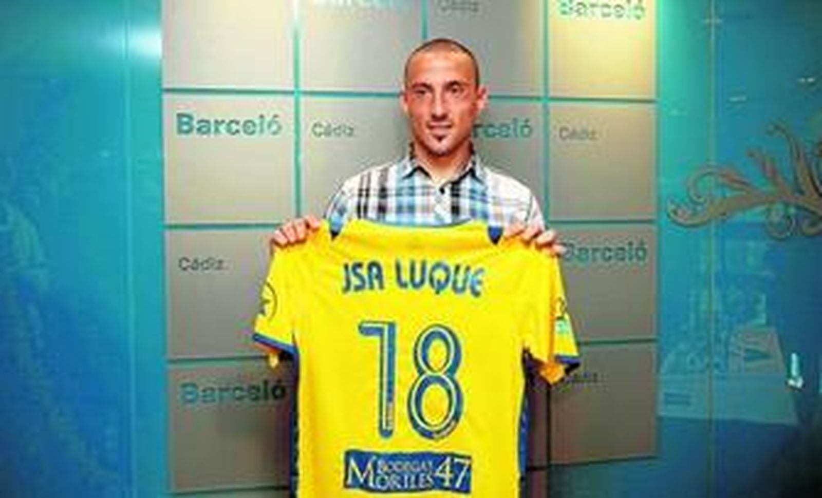 El Cádiz ha renovado a Jorge Luque, al que considera uno de los pilares del nuevo proyecto.