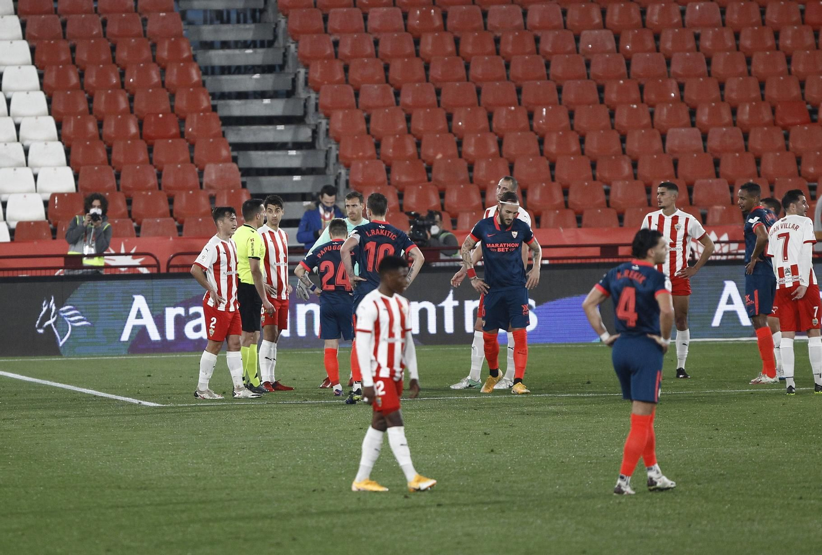 Fotogalería U.D. Almeria-Sevilla F.C. Copa del Rey Fútbol.