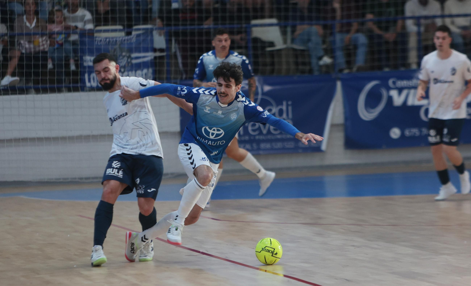 Imágenes del partido de Fútbol Sala entre el Xerez Toyota-Avanza Jaén en el polideportivo Ruiz-Mateos de Jerez