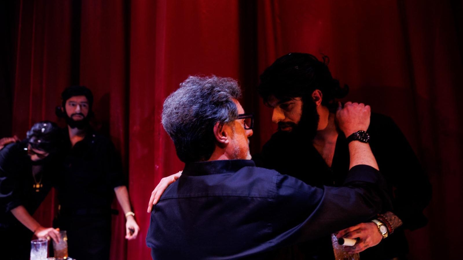 Gerard Jofra y Alejandro Pérez, al finalizar la actuación de 'Los calaítas'.