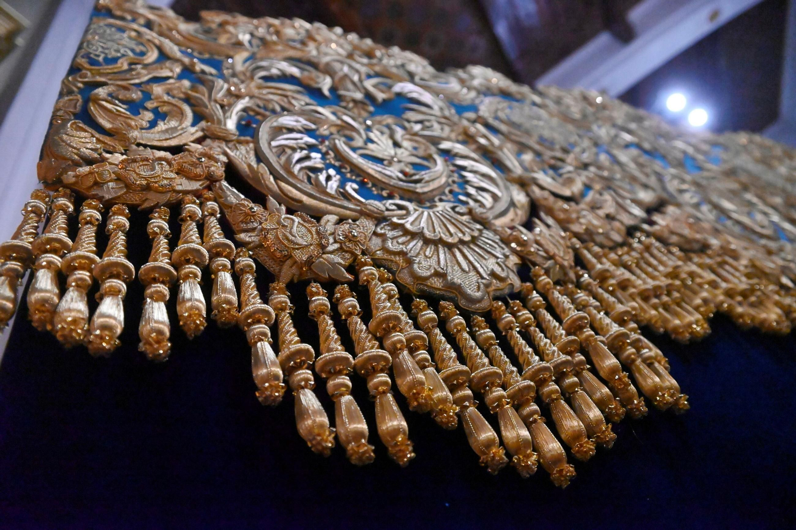 El Prendimiento de Córdoba presenta la primera de las bambalinas laterales del paso de palio de la Piedad