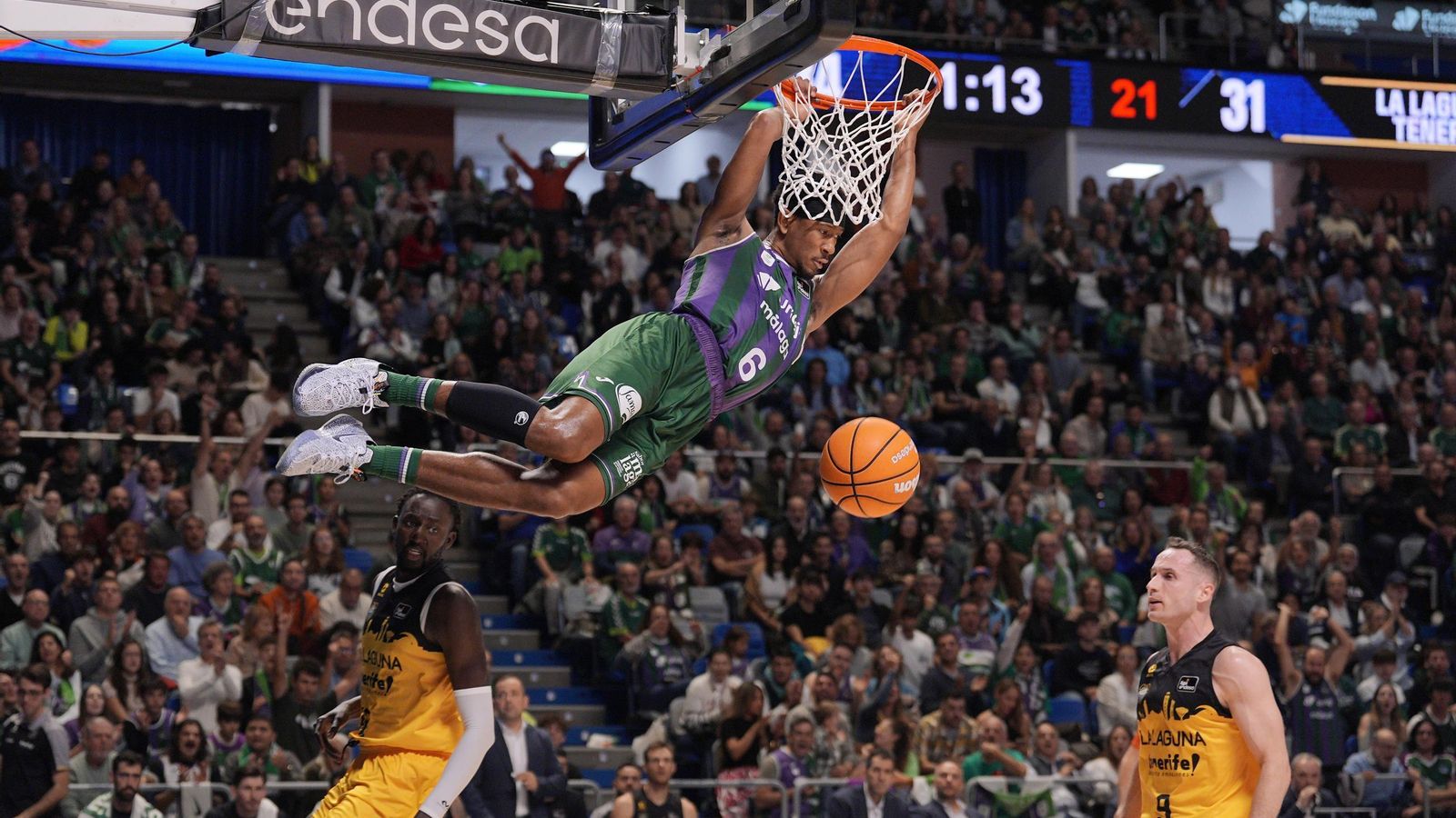 El Unicaja-La Laguna Tenerife, en fotos