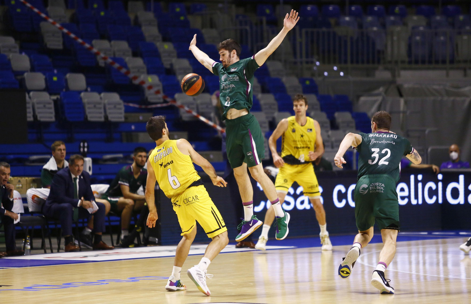 Las fotos del Unicaja-Iberostar Tenerife