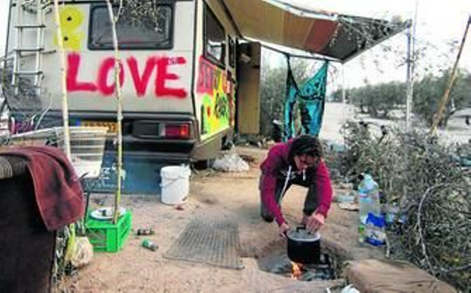 Los primeros asistentes al Dragón Festival se instalaron este fin de semana.