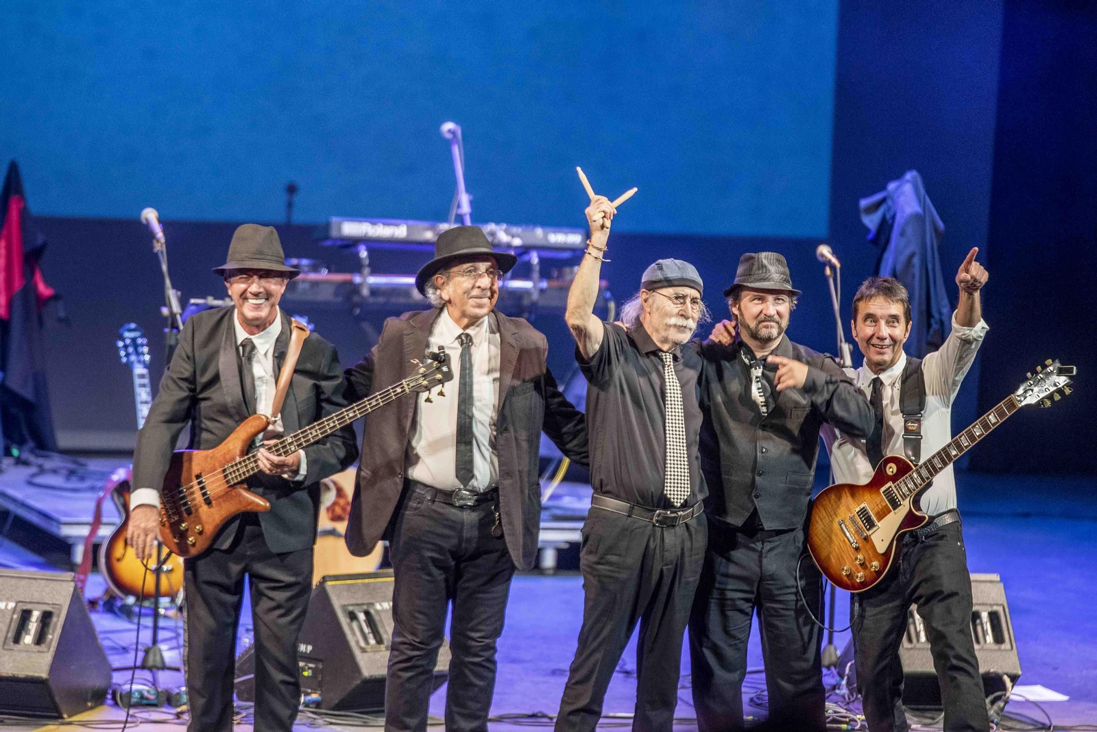 Los Brincos durante su concierto en el Auditorio Maestro Padilla.