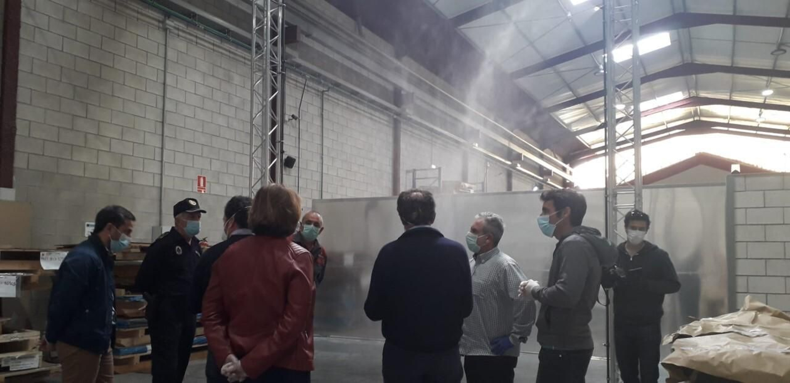 Visita de responsables municipales a la empresa Tecnocorte a finales del pasado abril.