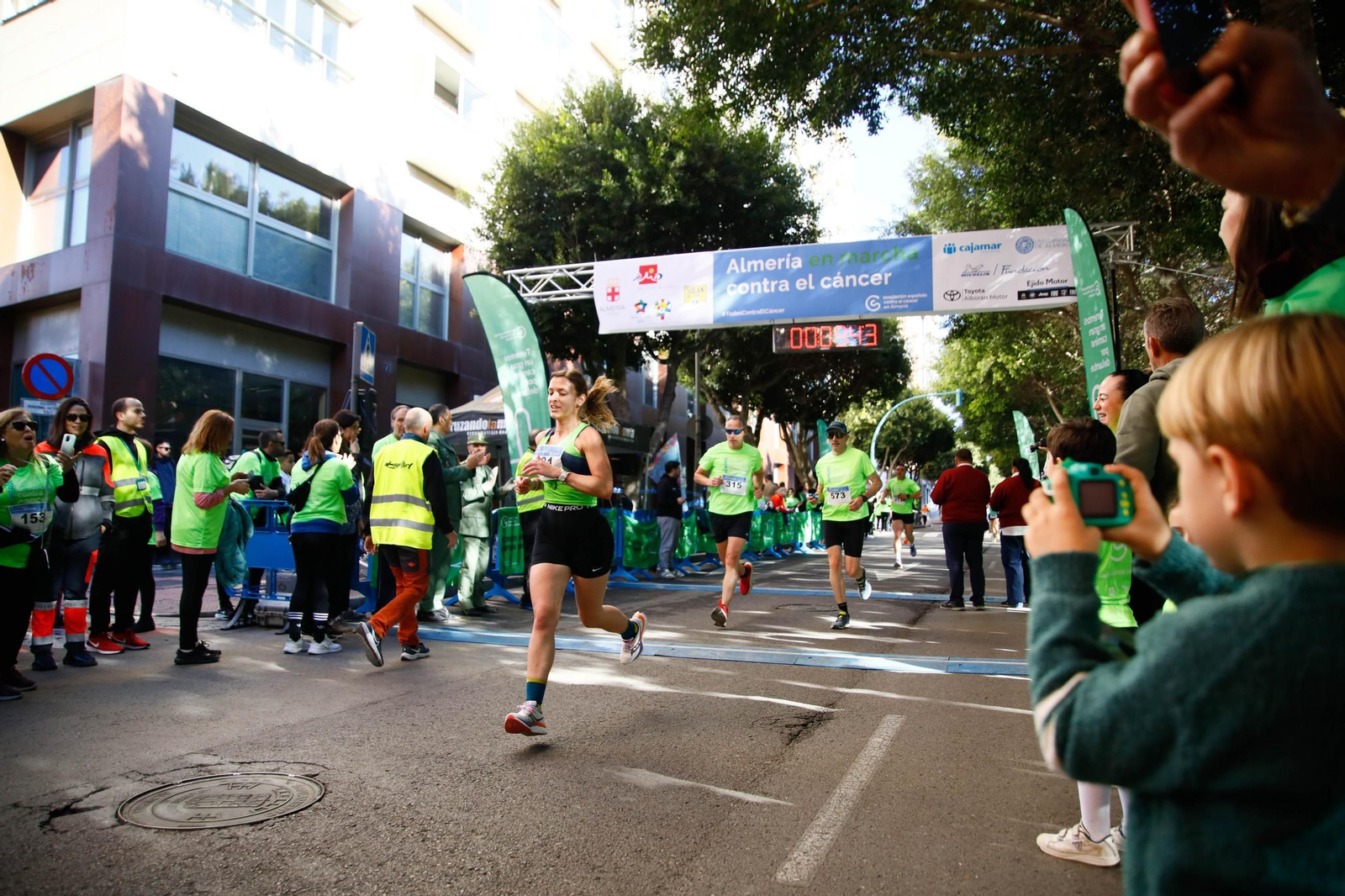 Imágenes de la Carrera contra el Cáncer de Almería