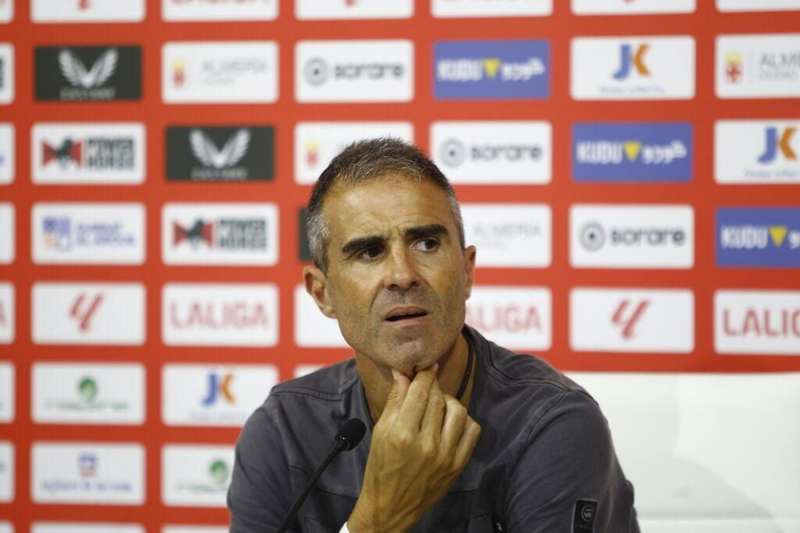 Garitano espera que el equipo reaccione en Copa