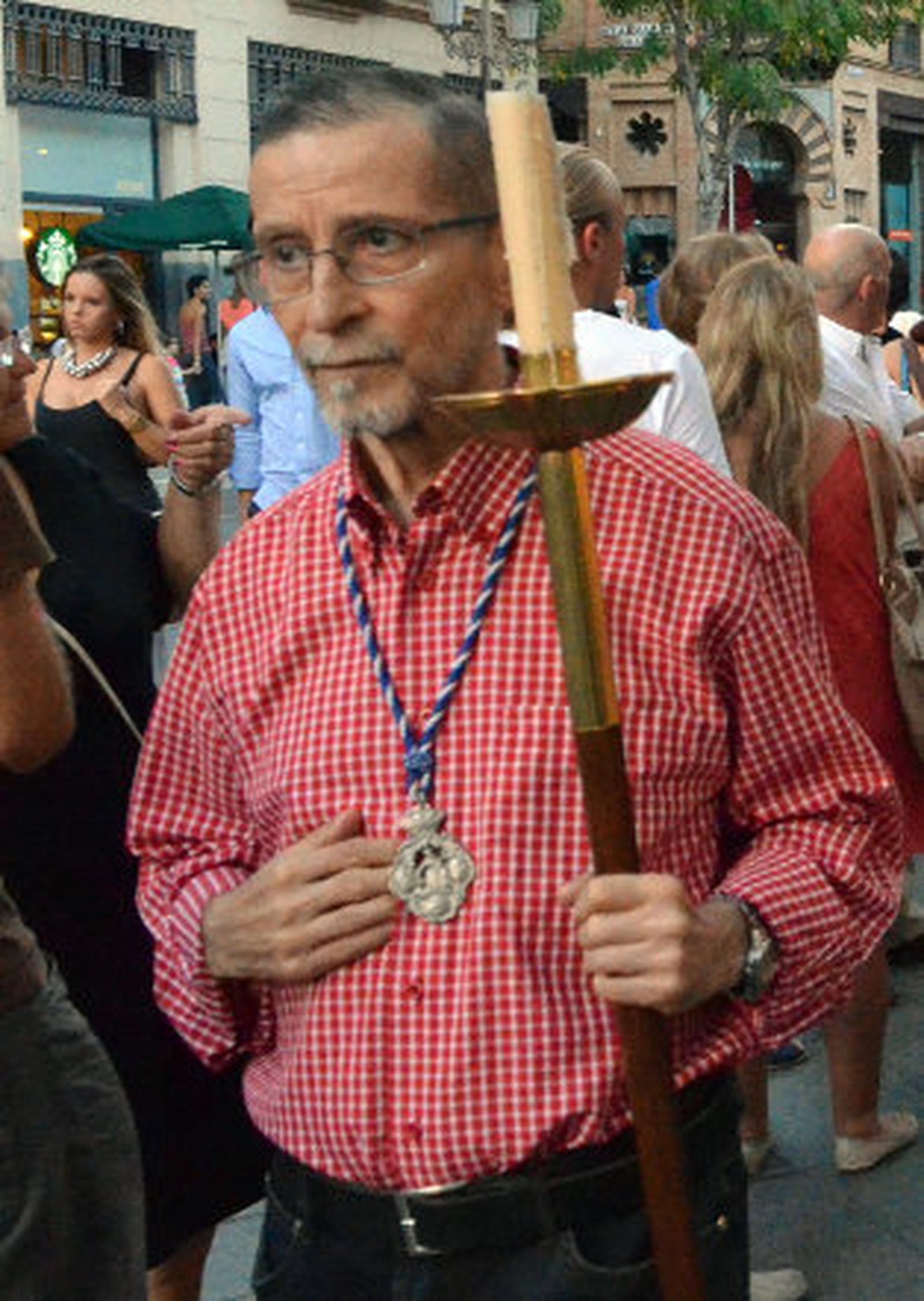 Muere Juan Martínez Alcalde, el historiador de las Glorias de Sevilla