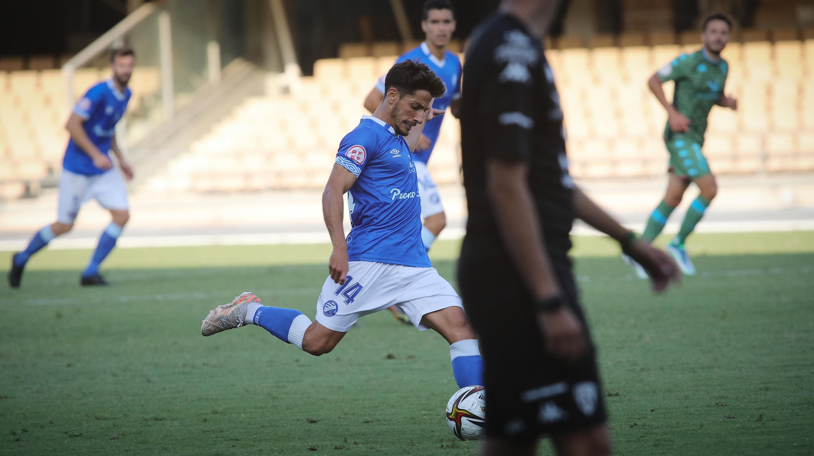 Xerez DFC - CF Villanovense (2-0)