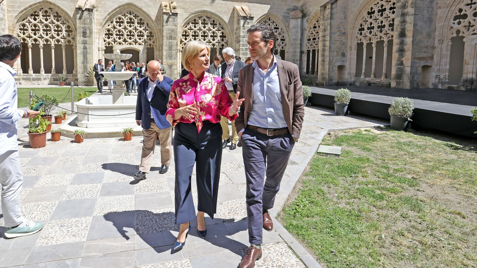 María José García-Pelayo y Borja Sémper, este viernes en Los Claustros de Santo Domingo.