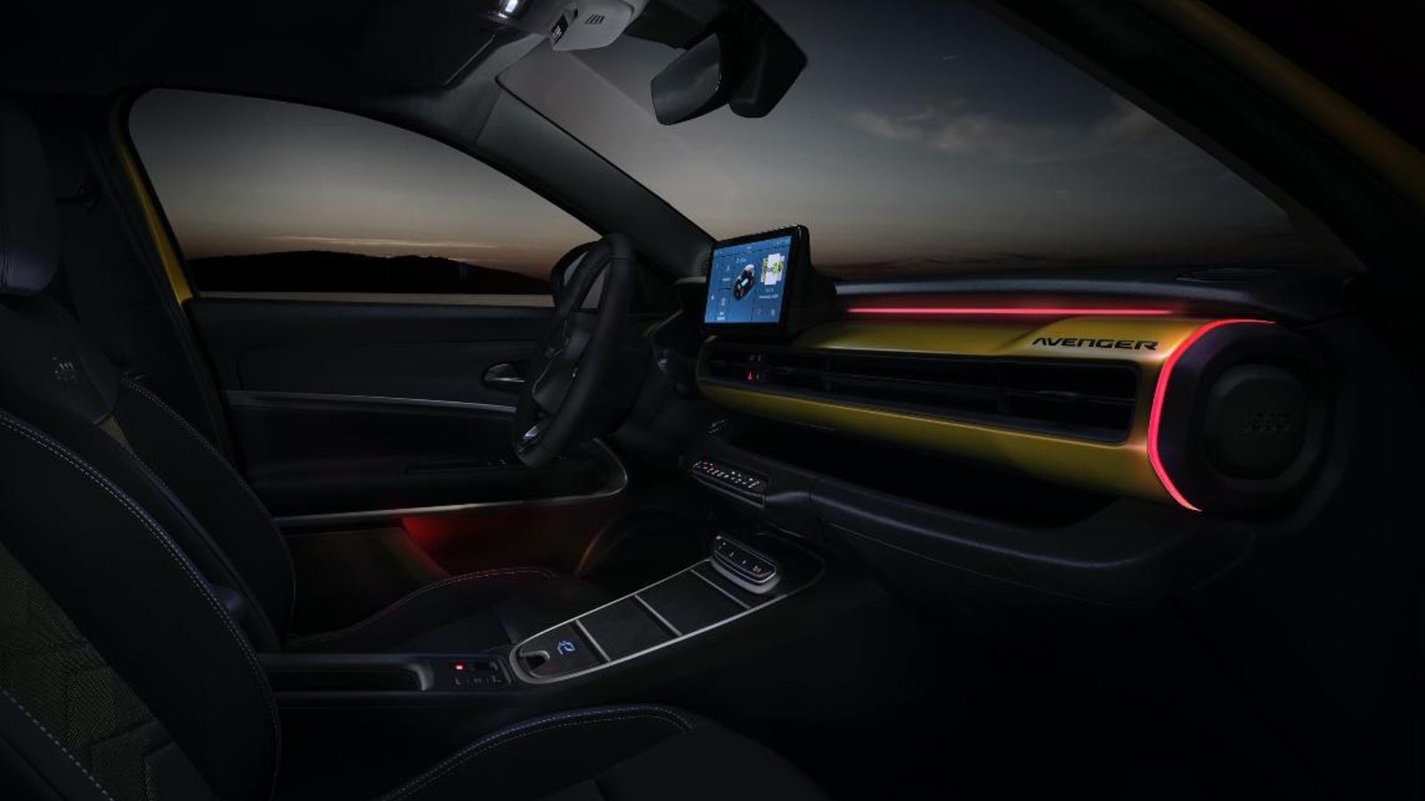 La iluminación ambiental es una de las características diferenciales de este Jeep.