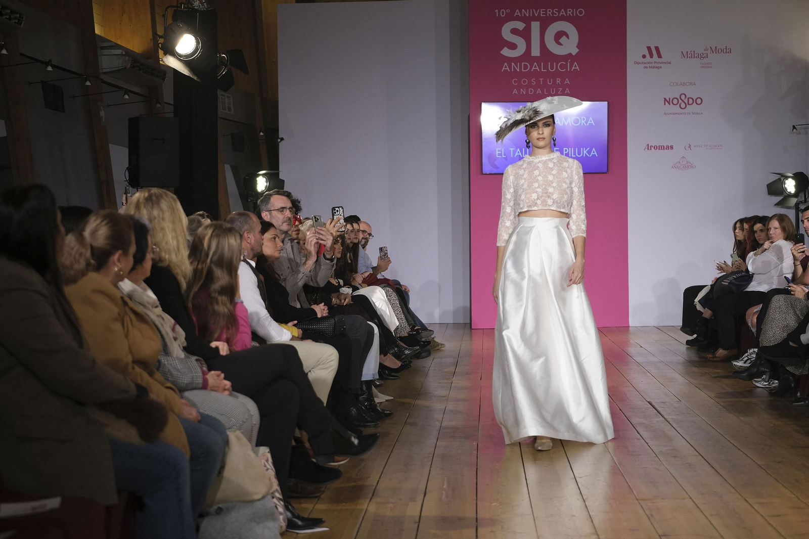 Tocados y pamelas, la tendencia en invitada que recuperan Susana Zamora y El taller de Piluka