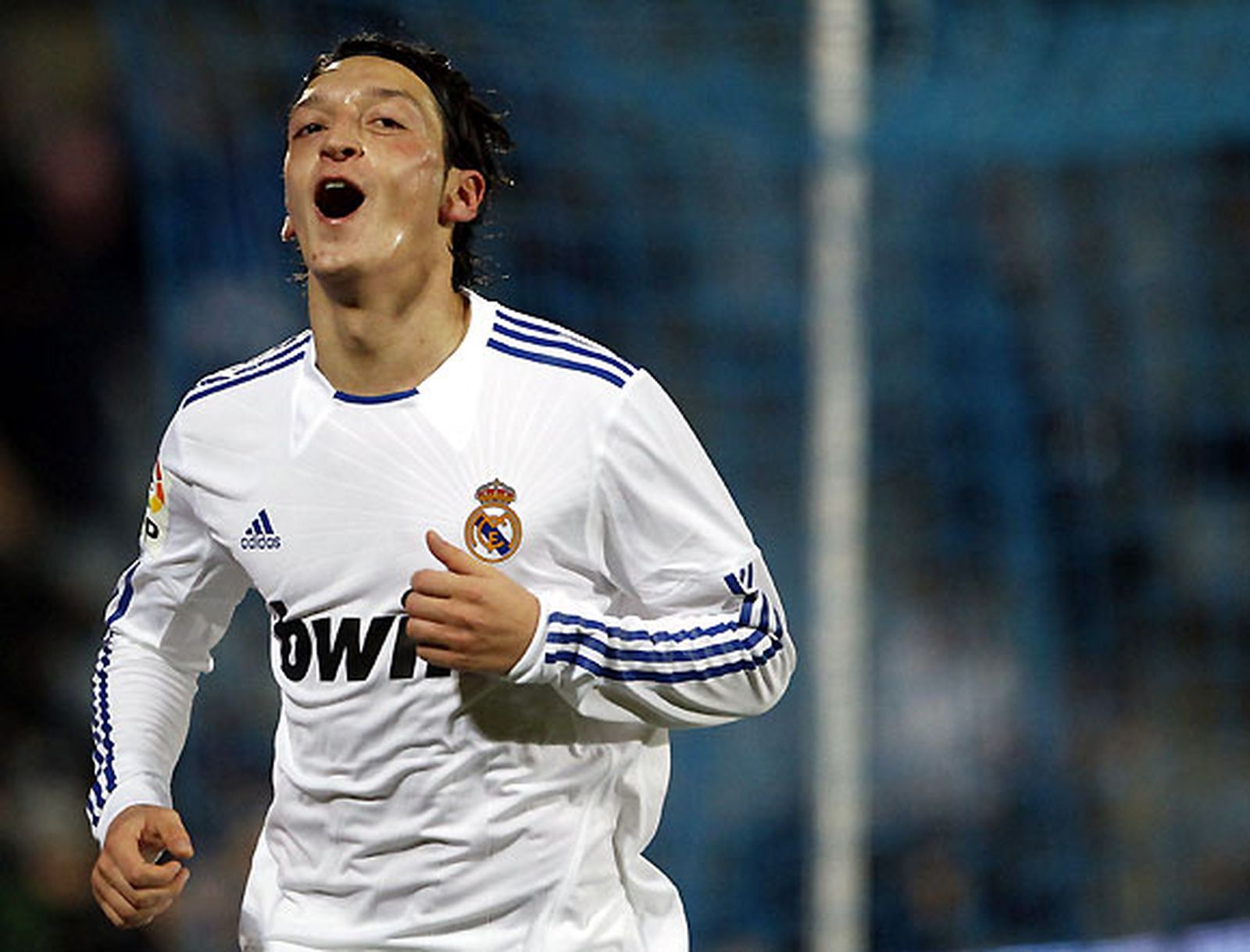 Di María lleva al Real Madrid a su primer triunfo del año (2-3)