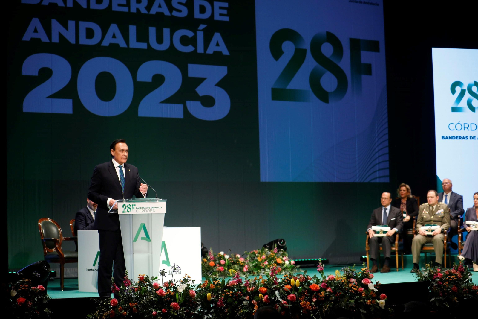 La entrega de las Banderas de Andalucía en Córdoba por el 28F, en imágenes