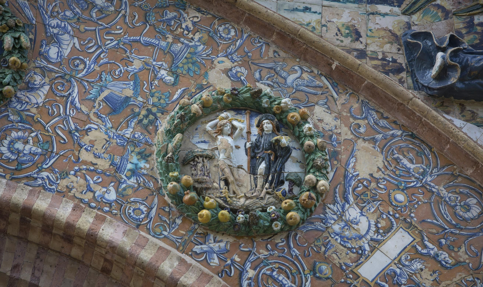 La restauración de la portada de Niculoso Pisano.