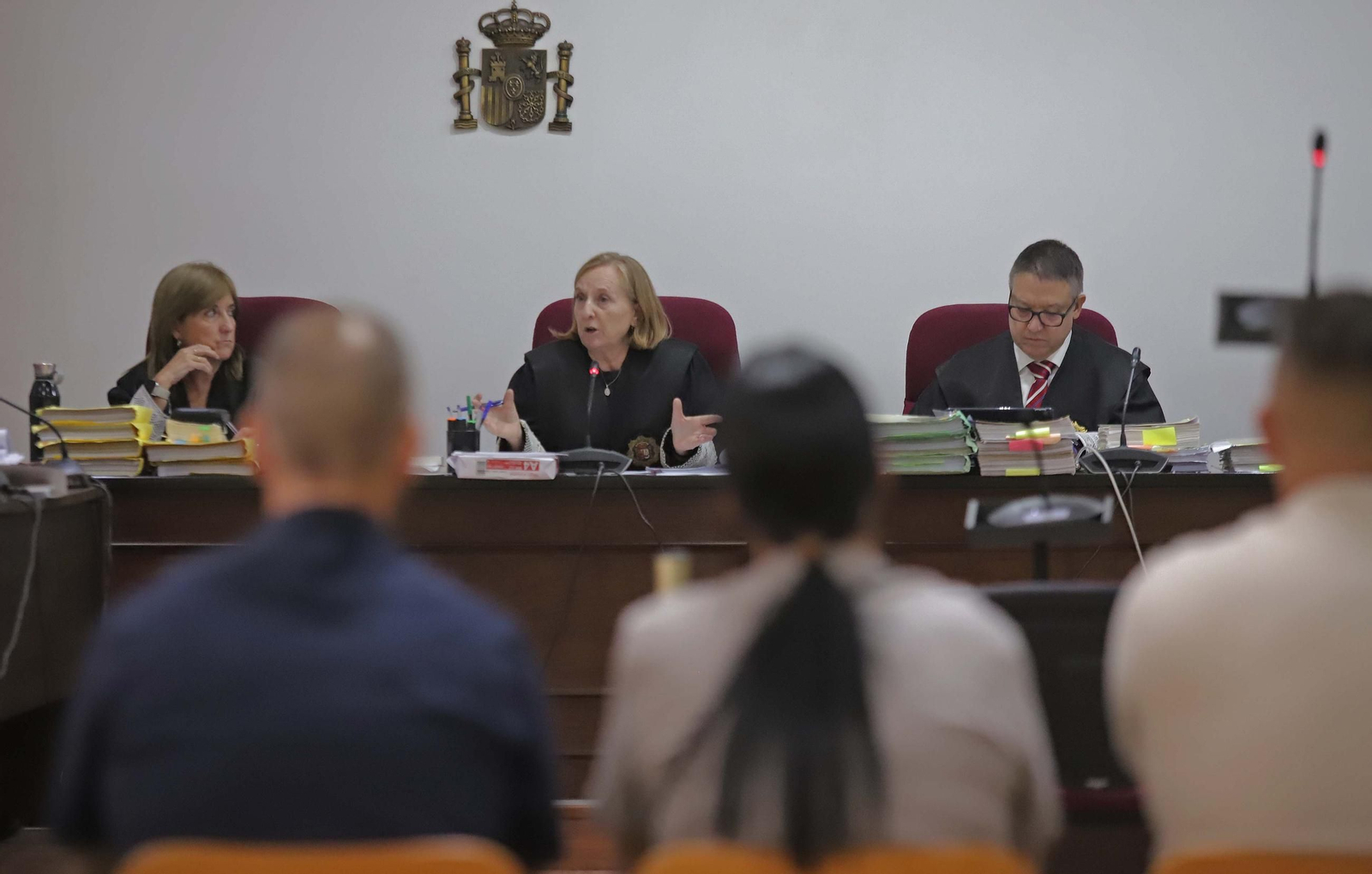 Fotos de la primera sesión del juicio por el naufragio del Rúa Mar en Algeciras